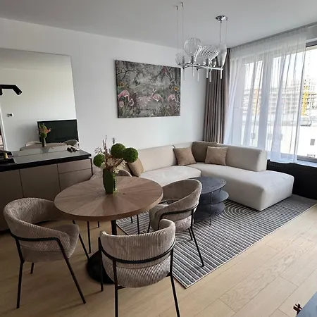 Sky Park No Compromise With Parking Apartament Bratysława